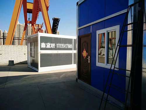 江蘇省移動板房保溫和防水兩用聚氨酯發(fā)泡機(jī)(圖4) 移動板房保溫施工案例